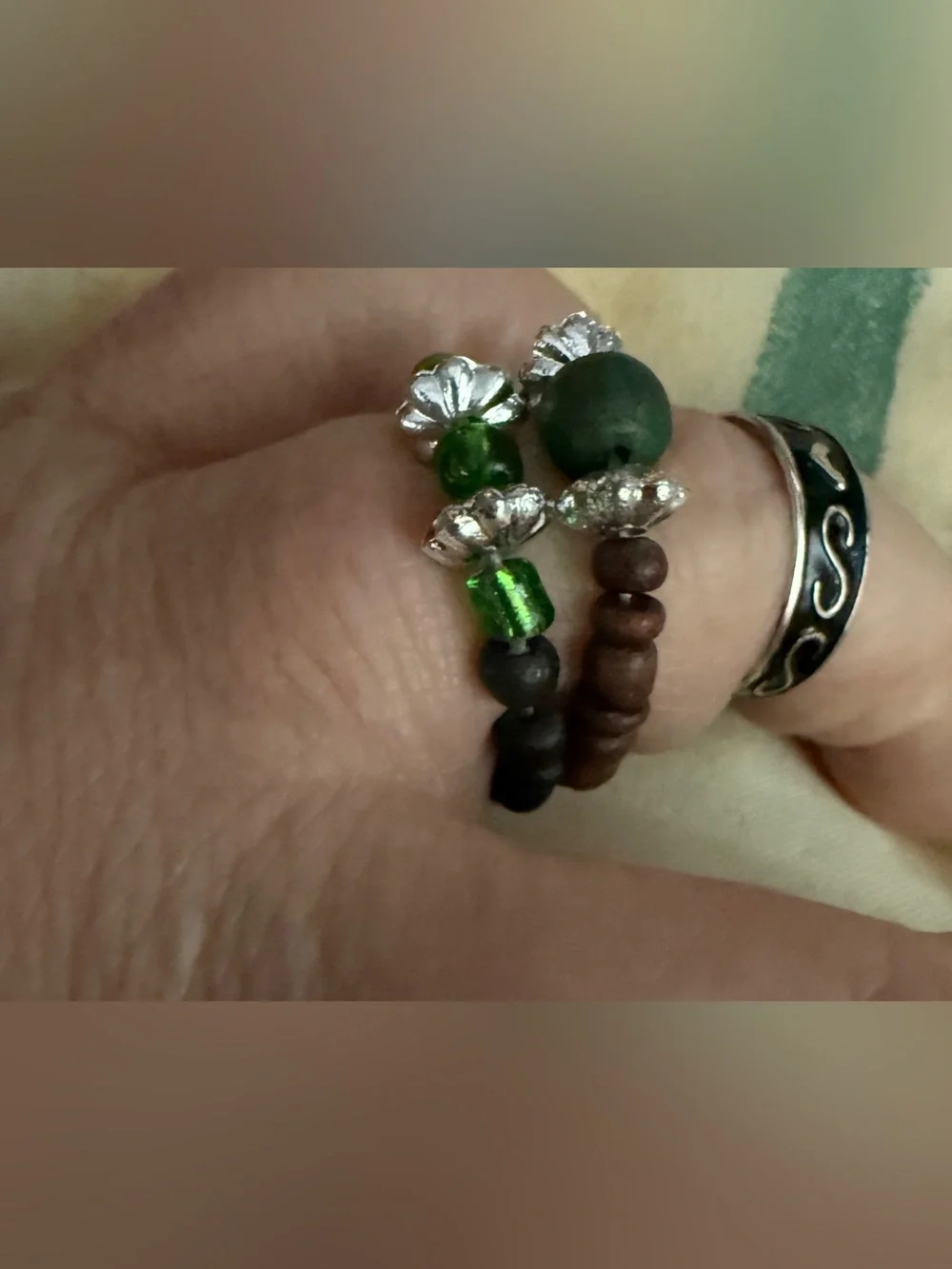 Green Black Beaded Women's Knuckle Toe Ring Set of 3 - Silver Accent